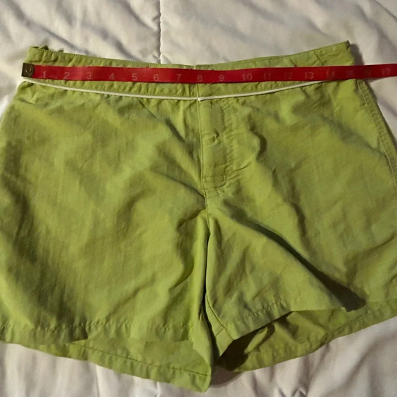 Patagonia Button Out Boardie Skort set 6 Cornelia Meadow Green - Picture 11 of 15